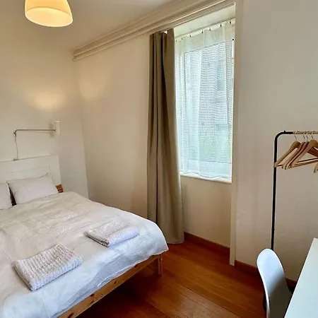 Wunderschoene Gartenwohnung In شقة *